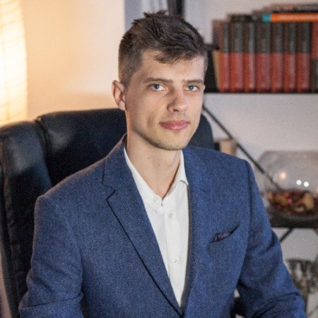 Lucian Pal - Laravel Developer